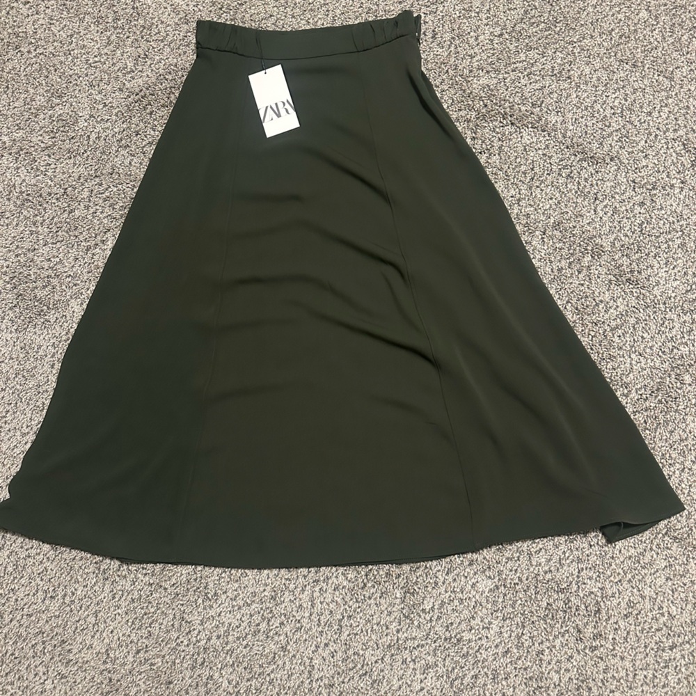 New Zara flare skirt
